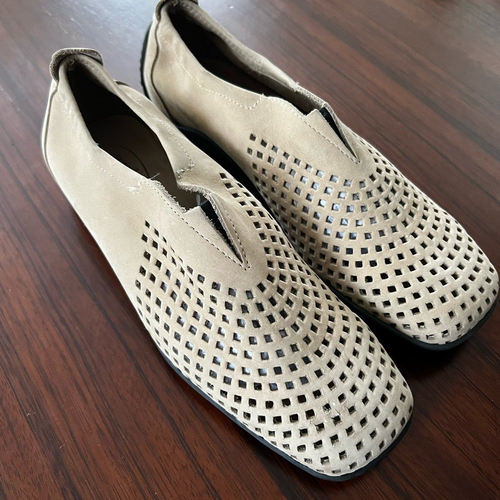 Arche Piaoko Perforated Suede Loafer 6 - Like New
